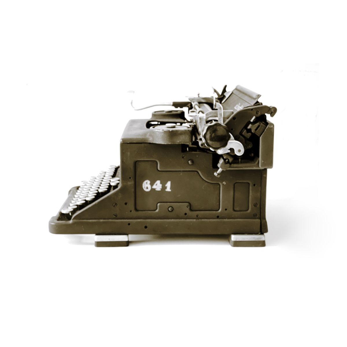 Olivetti Macchine da scrivere: Macchina da scrivere Olivetti M40/3 – Usato da Lugano venduto da 2ha_689s