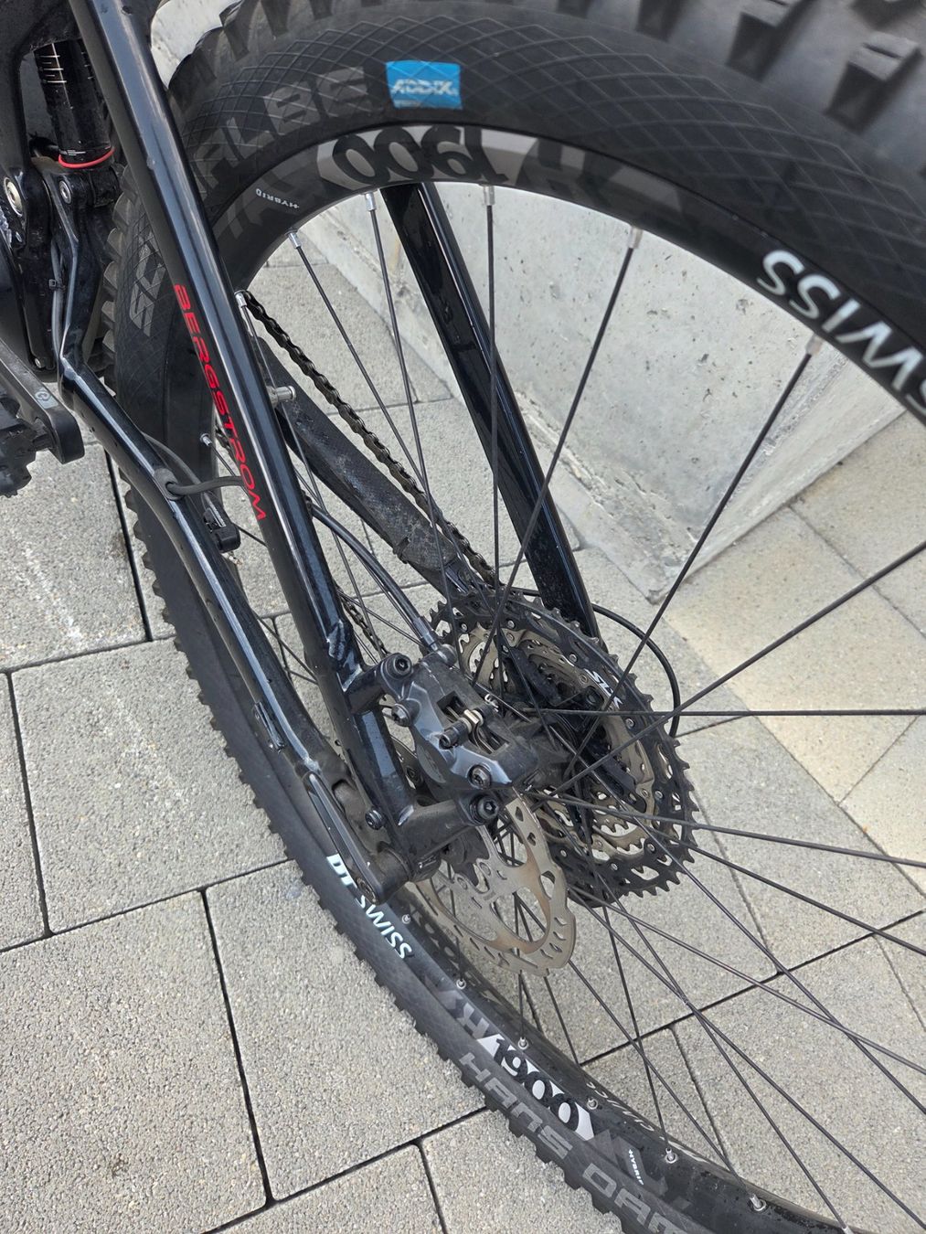 Bergstrom Biciclette: Bergstrom AXVM E-Fully – Nuovo (secondo la descrizione) da Zweisimmen venduto da ChrigelK 4