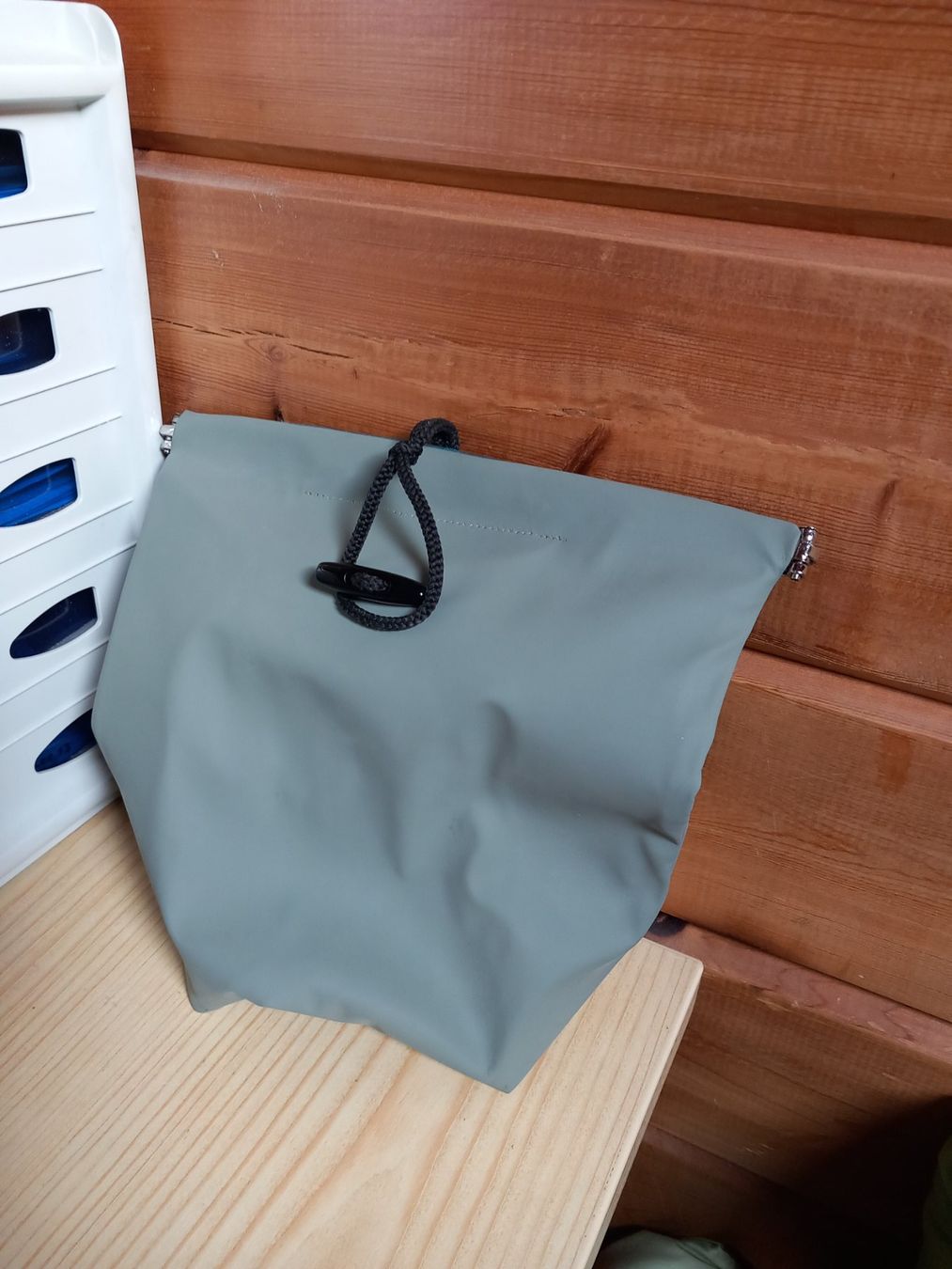 Kosmetikkoffer: Praktisches Necessaire / Allzweckbeutel – Neu (gemäss Beschreibung) aus Einsiedeln von David.11 1