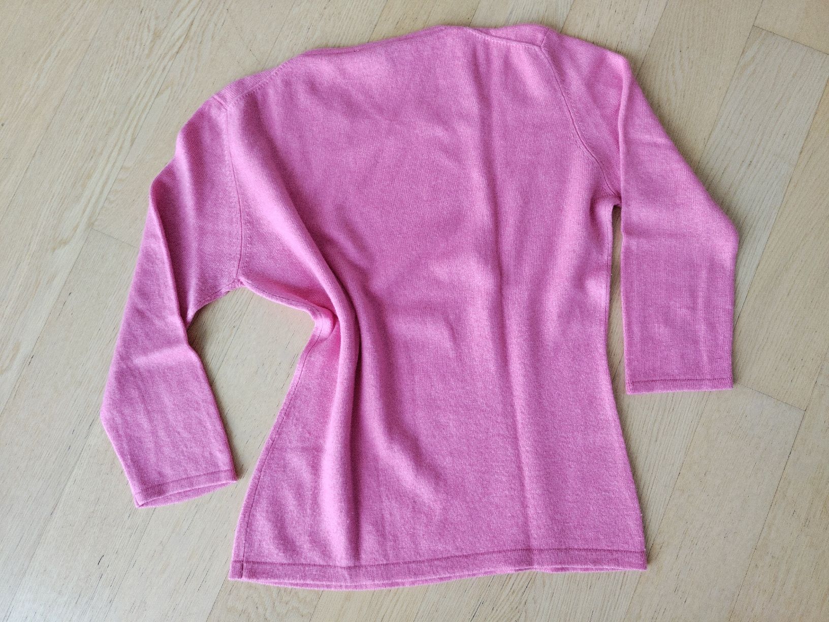 Pullover & Sweatshirts: MOHN Kaschmir Pullover Rosa Taille S – Gebraucht aus Buchrain von QueenyHE51 3