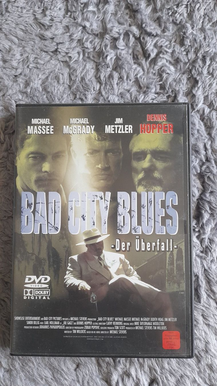 Tutti i DVDs: BAD CITY BLUES    DER ÜBERFALL    DVD – Usato da Wetzikon ZH venduto da Ramones01