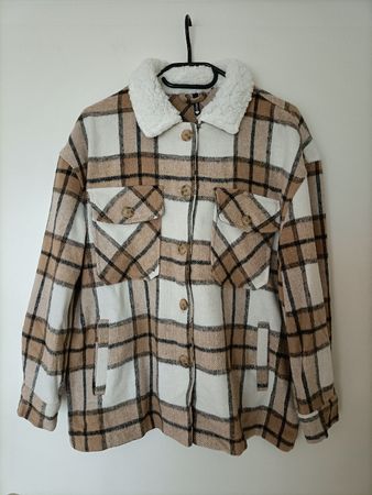 Karierte Jacke in Grösse S, NEU!