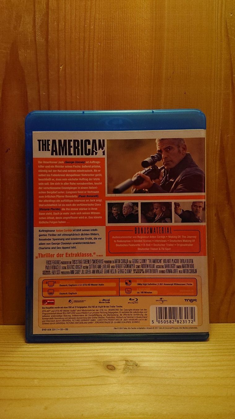 Tutti i DVDs: THE AMERICAN Blu-Ray mit George Clooney – Usato da Wilderswil venduto da Exebub 1
