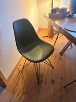 Vitra Plasticchair Forrest