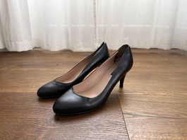 Hugo Boss High Heels 39 schwarz