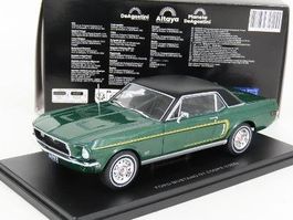 Ford Mustang GT Coupé 1968 dunkelgrün met. / matt-schwarz