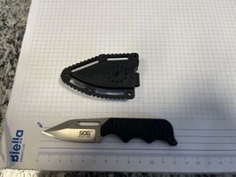 Nek Knife (SOG)