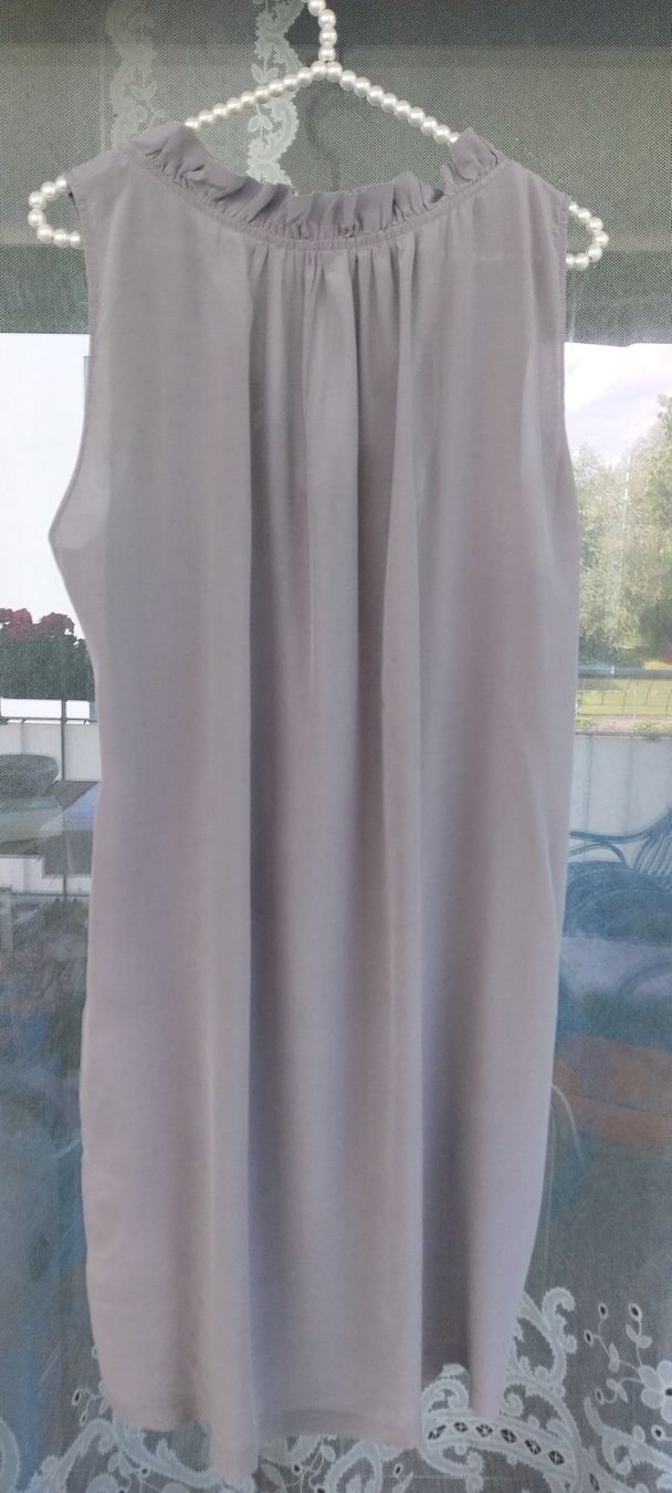 Twinset Kleider: Seidenkleid TWINSET,CH-Gr.42,140 Fr. – Gebraucht aus Bülach von reguskon 1