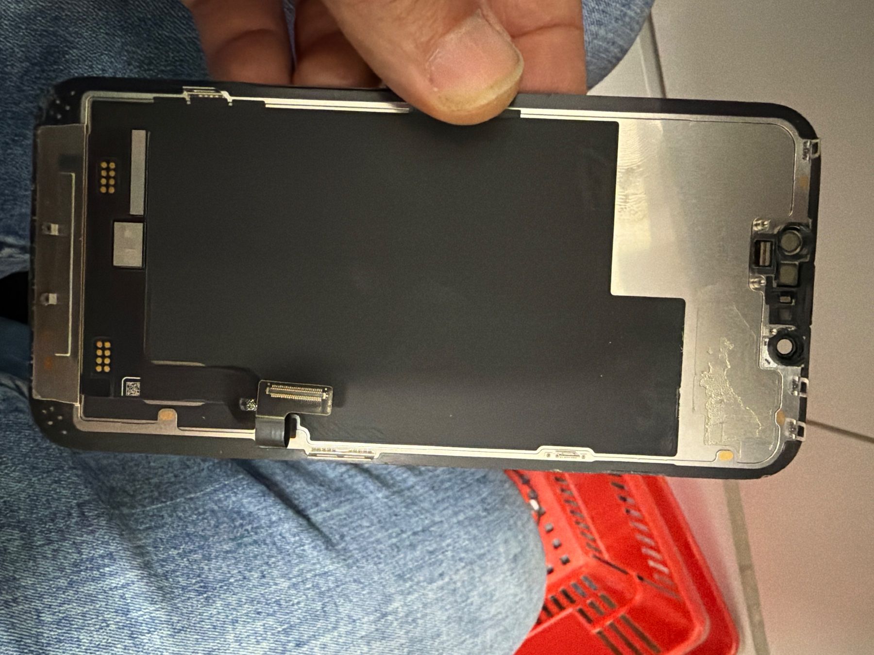 Apple Telefoni cellulari / Smartphones: iPhone 13 écran original cassé - uniquement écran – Difettoso da Bulle venduto da Nghost 4
