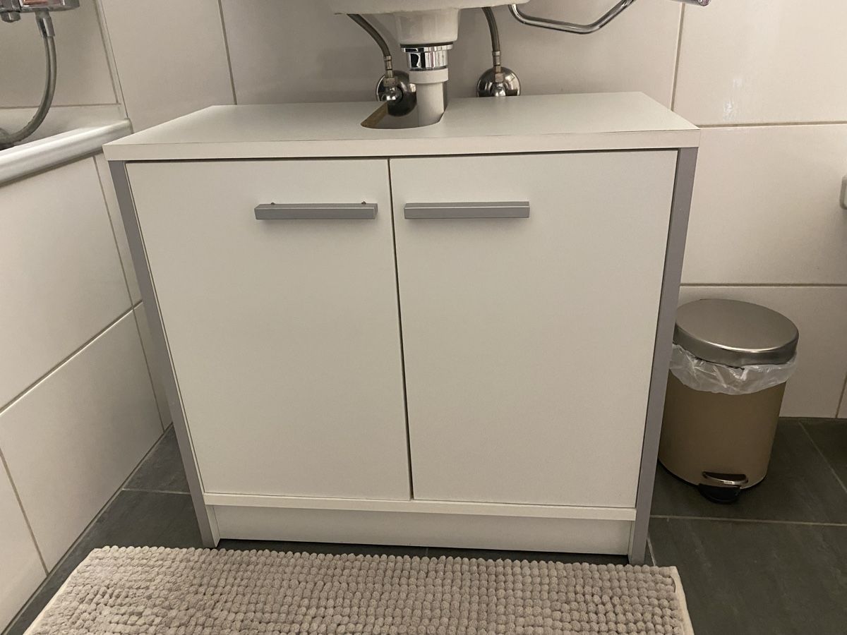 Ikea Badezimmermöbel: Waschtischunterschrank – Gebraucht aus Füllinsdorf von lau_c5vq