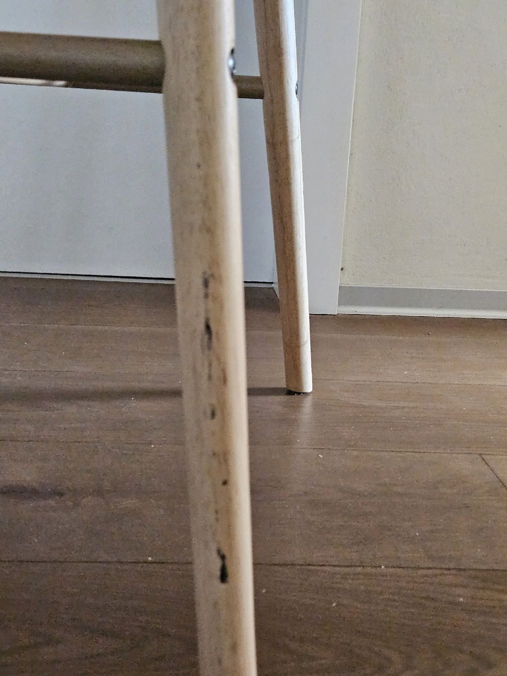Set di tavolo e panche: Table de bar et ses deux chaises – Usato da Lengnau BE venduto da chouby01 6