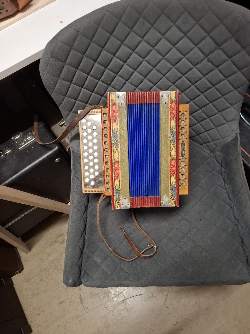 Musikinstrumente: Eichhorn orgeli – Gebraucht aus Villeneuve von BibiVintage 4