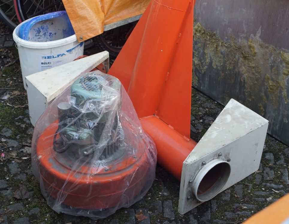 Produktbild von Flexibler Rauchabsaugarm – Industrieller Gelenkschlauch, 50 Mm Durchmesser, 100 Cm Länge – Für Schweißen & Löten