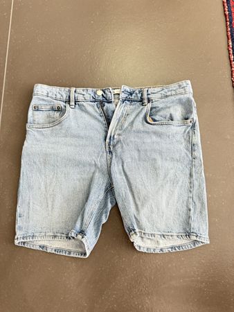 Zara Jeans Shorts Gr. EUR 44