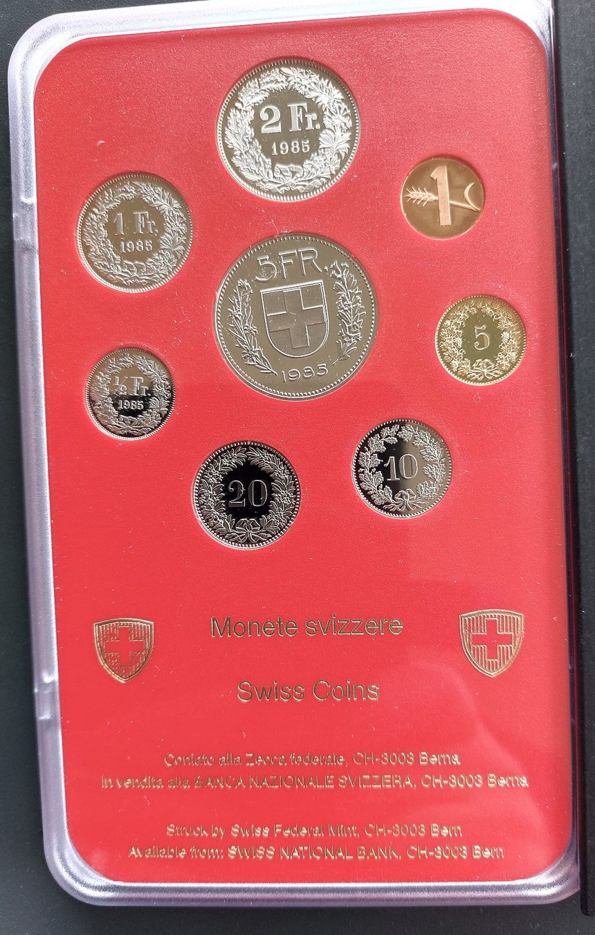 Tutti le monete: CH - Münzsatz 1985 pp – Nuovo e nell'imballaggio originale da Arch venduto da moneyswiss 2