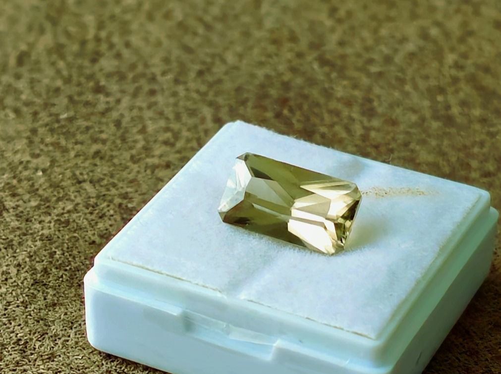 Pietre preziose: Csarite,Diaspore Farbwechsel – Nuovo (secondo la descrizione) da Wolhusen venduto da toni079 1