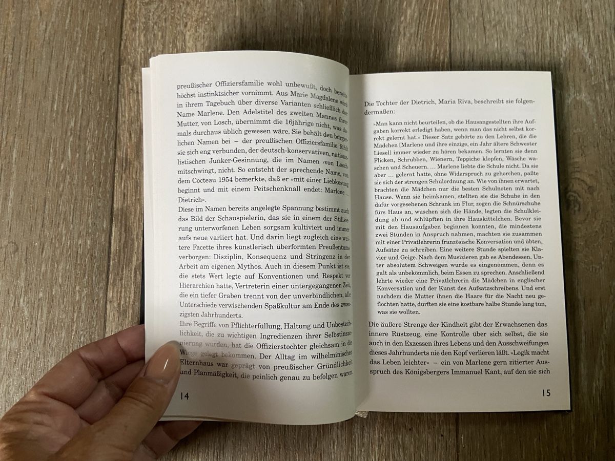 Libri: Marlene Dietrich Buch Verlag Neue Kritik – Usato da Galmiz venduto da Queenstone 2