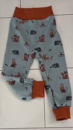 Fleece Pumphose mit Waldtiere-Print Gr. 104/110 Neu