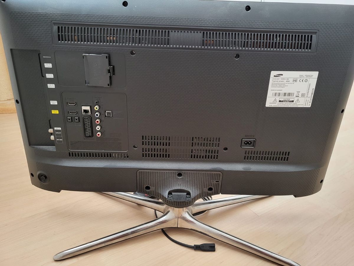 Appareils TV: Samsung Fernseher – D'occasion à Büttikon AG par Jahacymipa.01 1