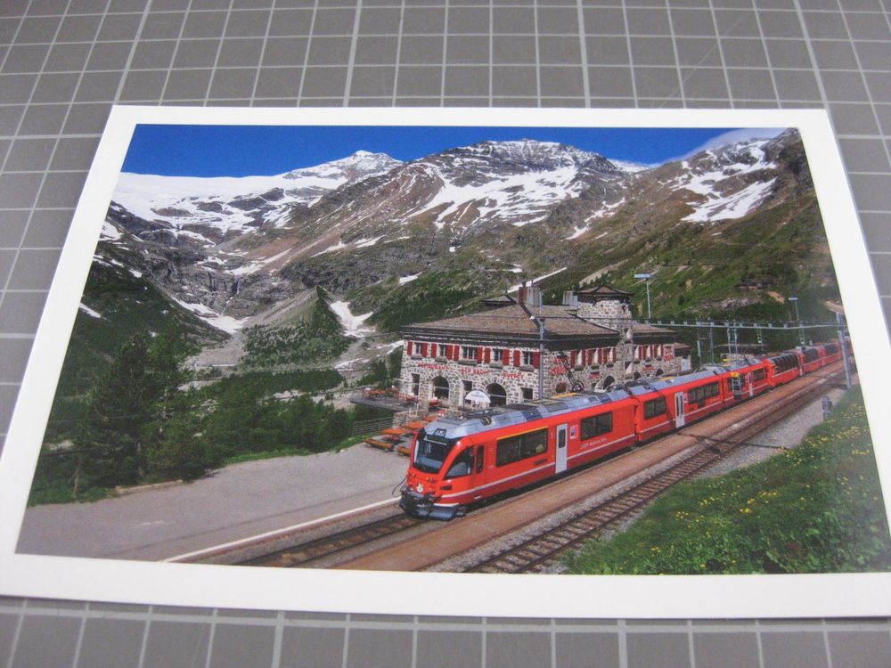 Alp Grüm mit Zug, Bernina Bahn BB, Rhätische Bahn RhB, Ansic | Kaufen ...