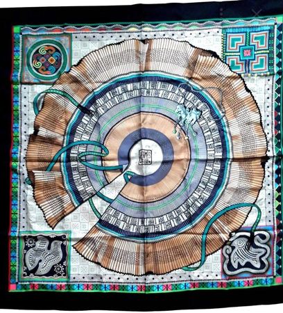 Hermes Elegant Silk Scarf