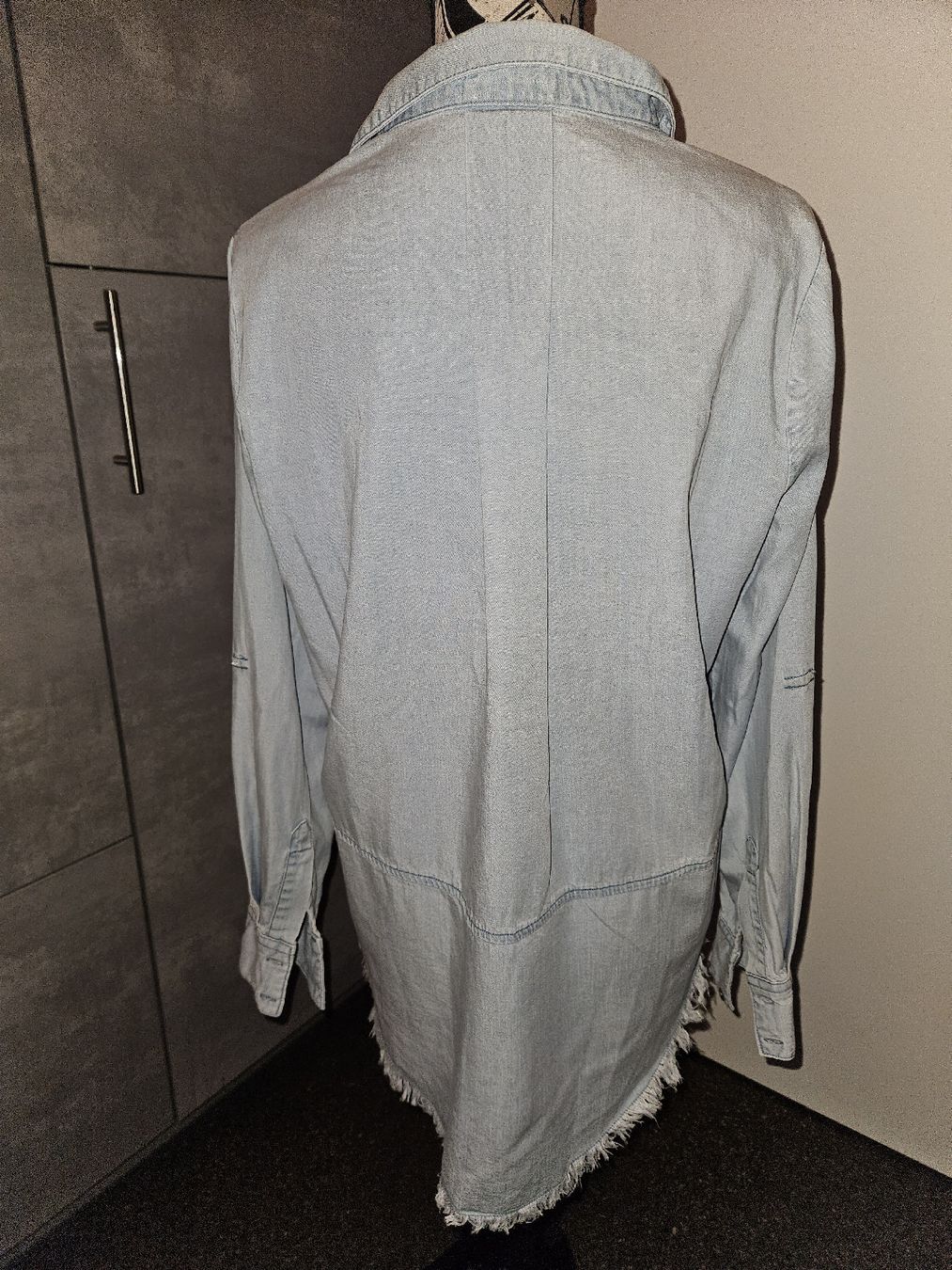 Zebra Camicette: Zebra Jeanshemd hellblau Gr. M – Usato da Anwil venduto da tamoos 1