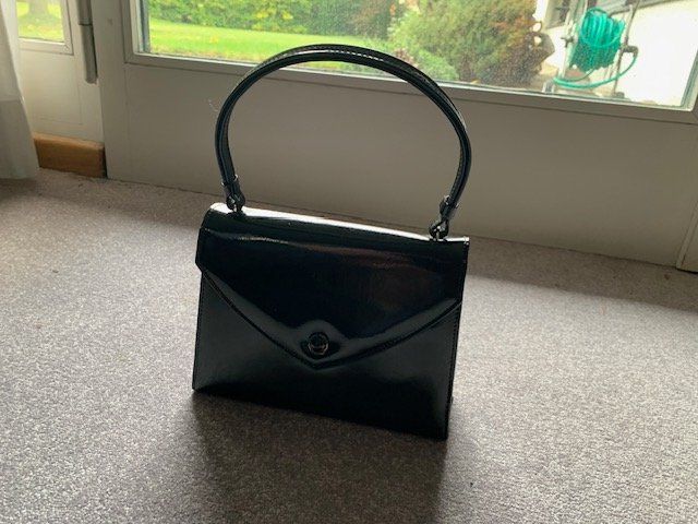 Sacs femmes: Leder-Lacktasche – D'occasion à Baden par Baden8 1