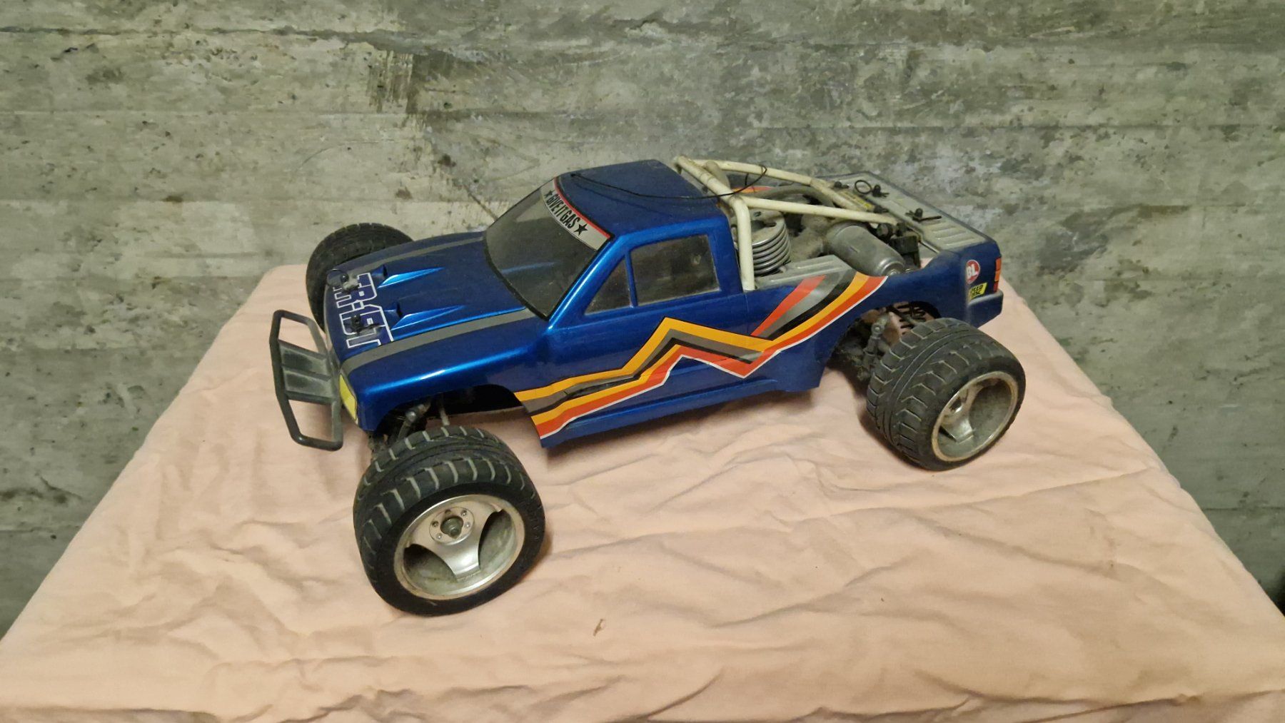 Tamiya Modellismo RC: RC Auto TR-15T von Tamiya – Difettoso da Dübendorf venduto da 402765513 1