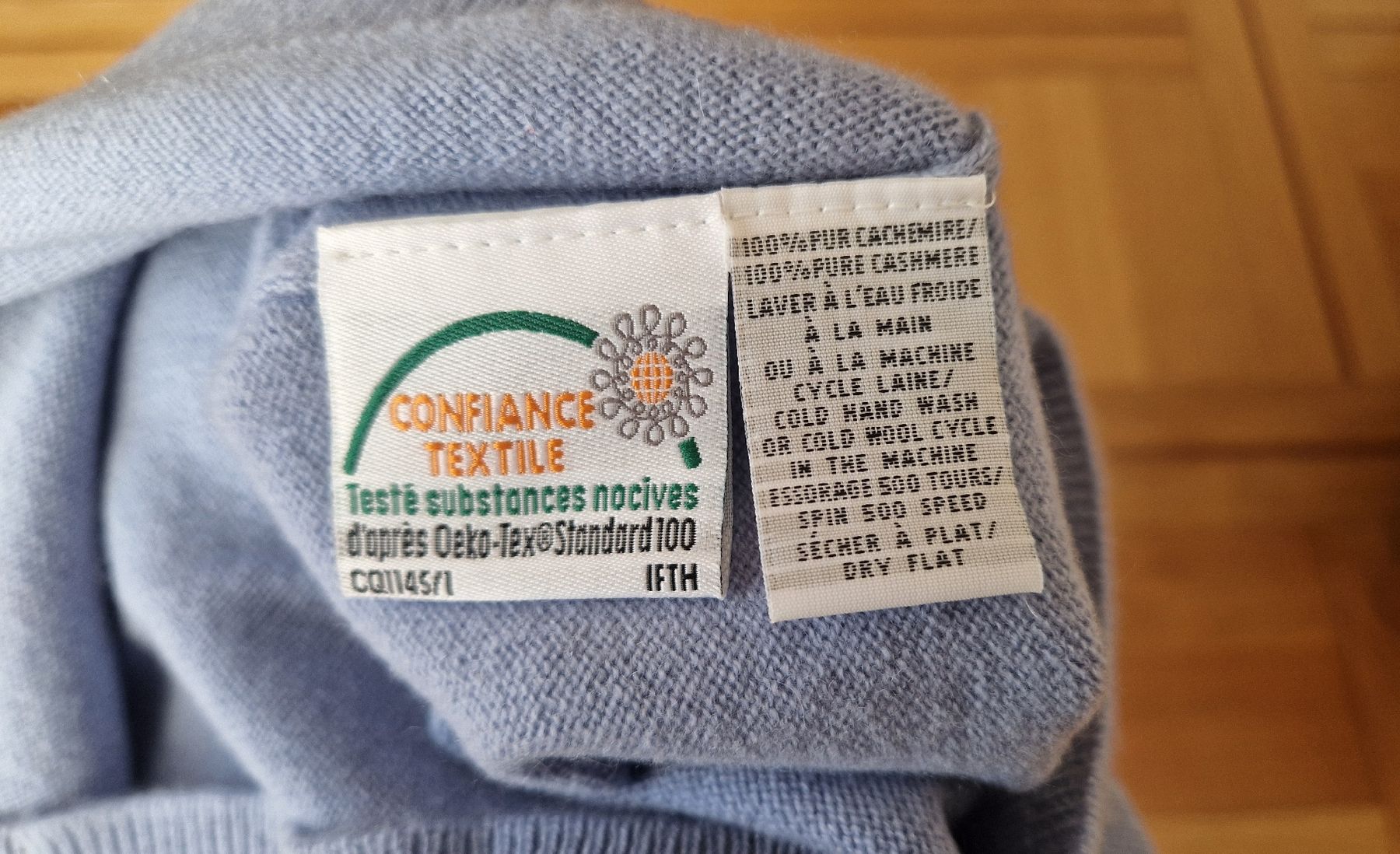 Maglioni & Felpe: Eric Bompard Pull 100% Cachemire XXL Bleu – Usato da Pully venduto da Patriciaeve 2