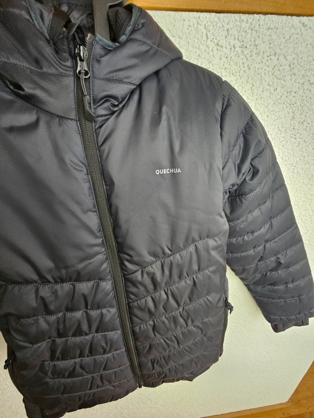 Decathlon Jacken: Wattierte Jacke Gr. 152 – Neu (gemäss Beschreibung) aus Staffelbach von Frisco77 1