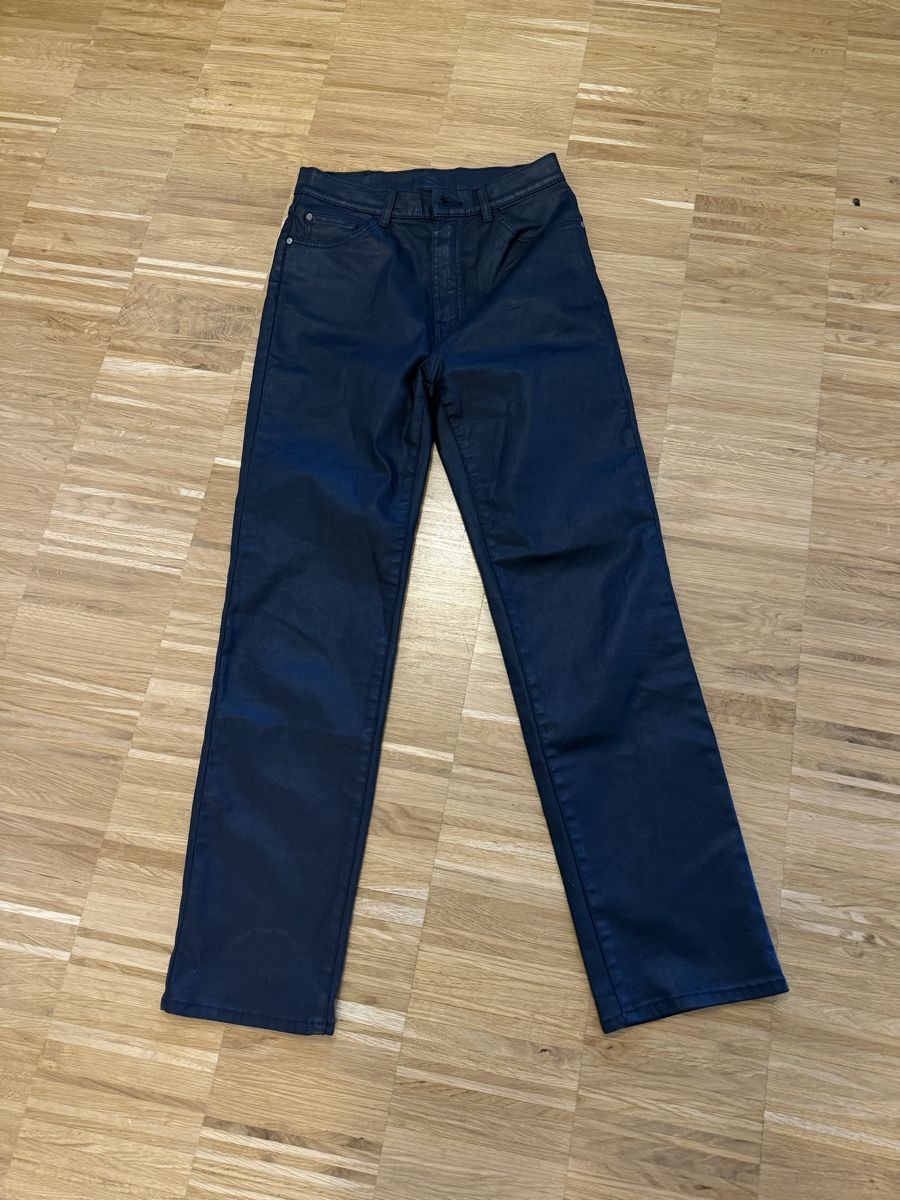 Massimo Dutti Pantaloni: Massimo Dutti leather pants – Nuovo (secondo la descrizione) da Zürich venduto da ali_rlx5