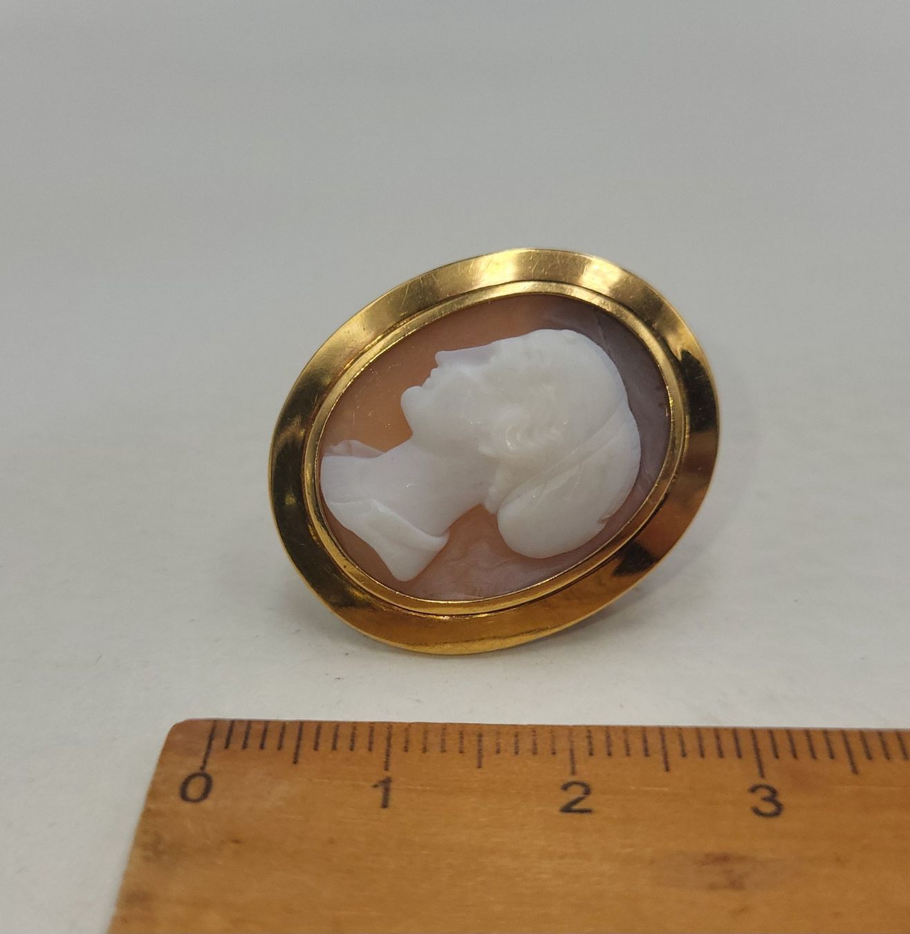 Spille & Fermagli: 18 Karat 750 Gold Kamee Brosche – Usato da Wald ZH venduto da Dasilver 2