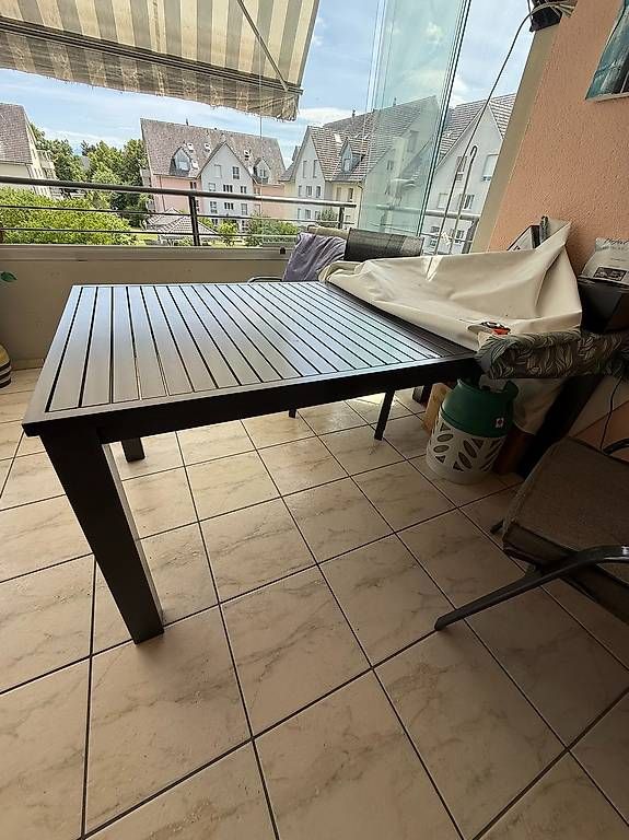 Tavoli: Tisch 180x90cm – Usato da Volketswil venduto da T__J 2
