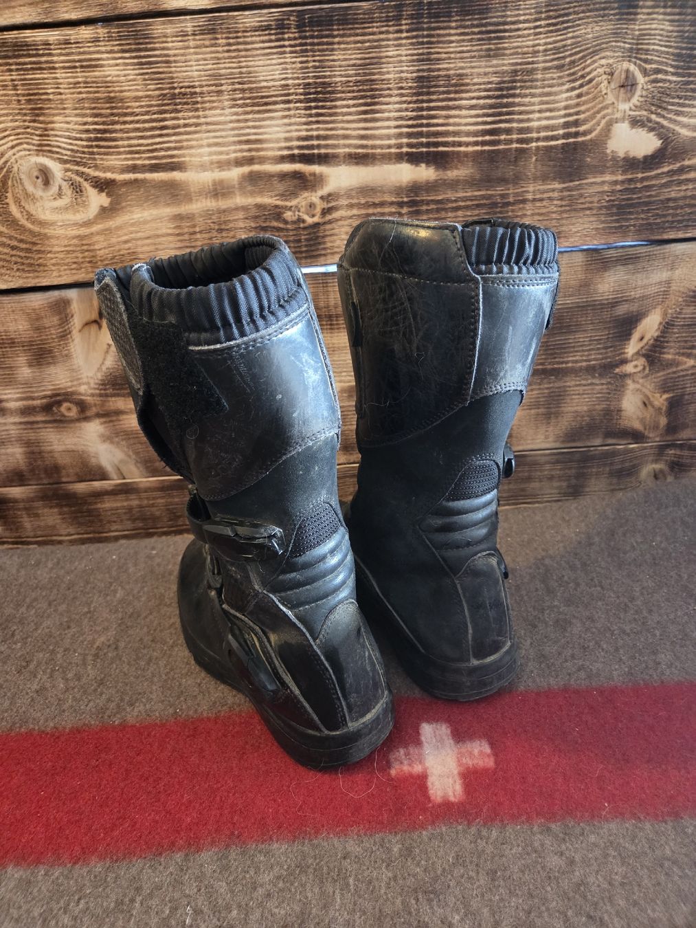 Scarpe per ragazzi: botte motto cross – Usato da La Chaux-de-Fonds venduto da miami-vice1985