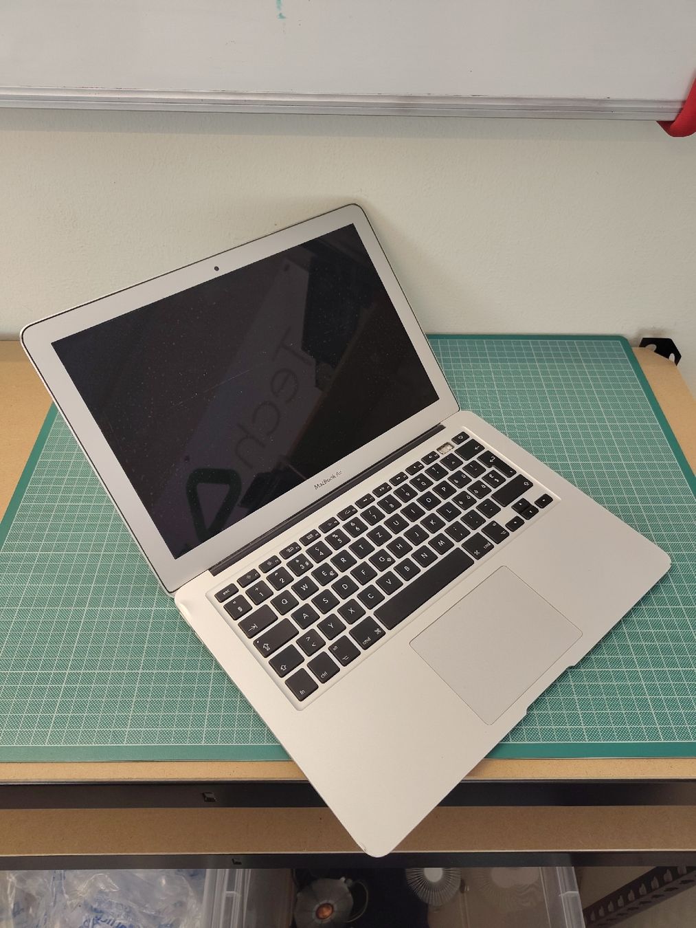 Apple Notebook: MacBook Air A1466 – Usato da Vevey venduto da TAP