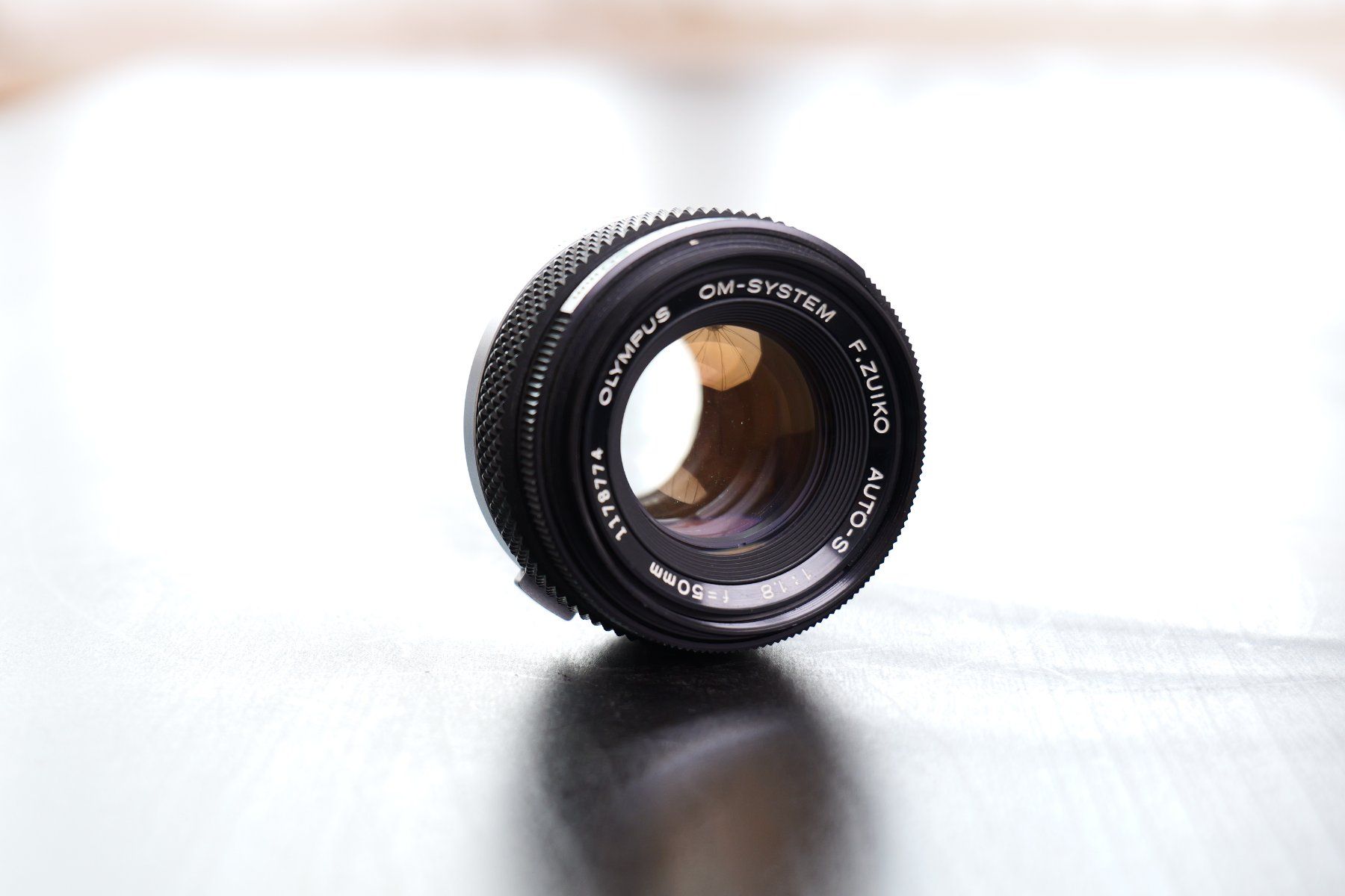Olympus Obiettivi: Olympus OM Zuiko 50mm f1.8 – Usato da Tecknau venduto da LevinLaufmann 5