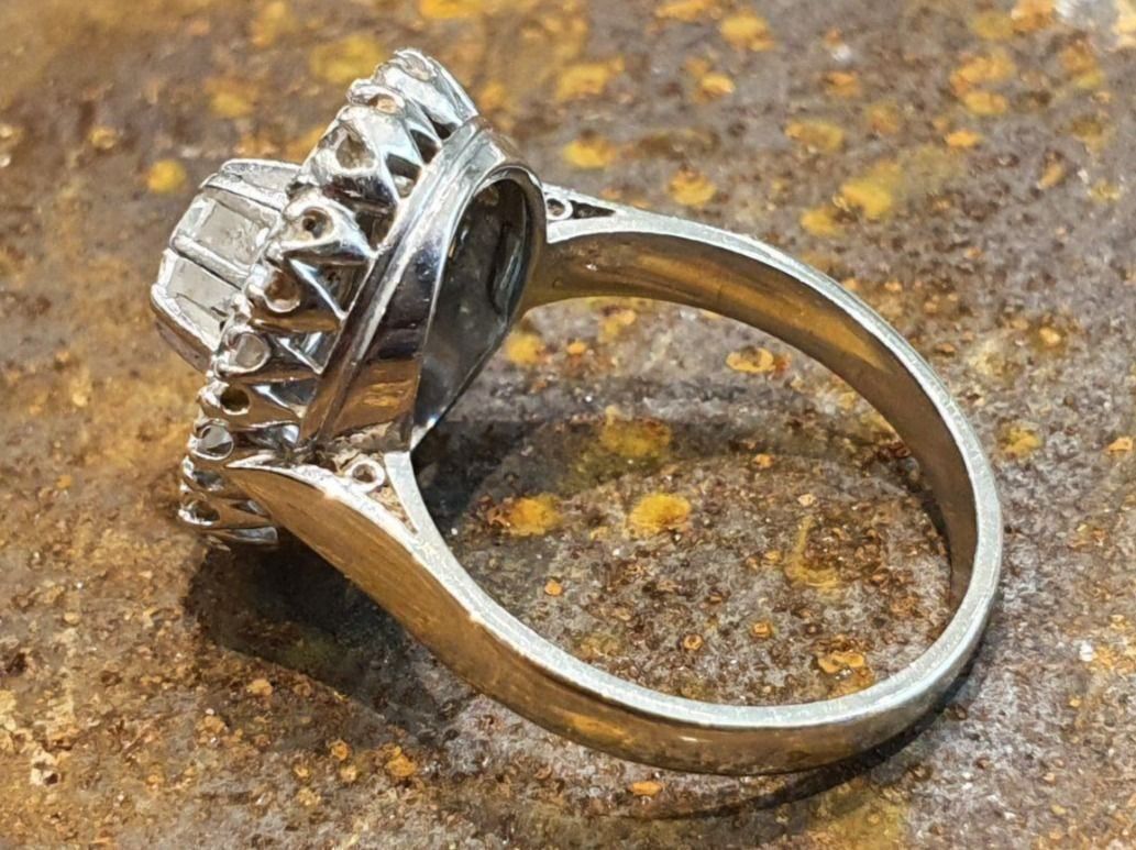 Ringe: Brillant Entourage Weissgold -Traum Ring – Neu (gemäss Beschreibung) aus Unterägeri von Altgoldschmuck 8