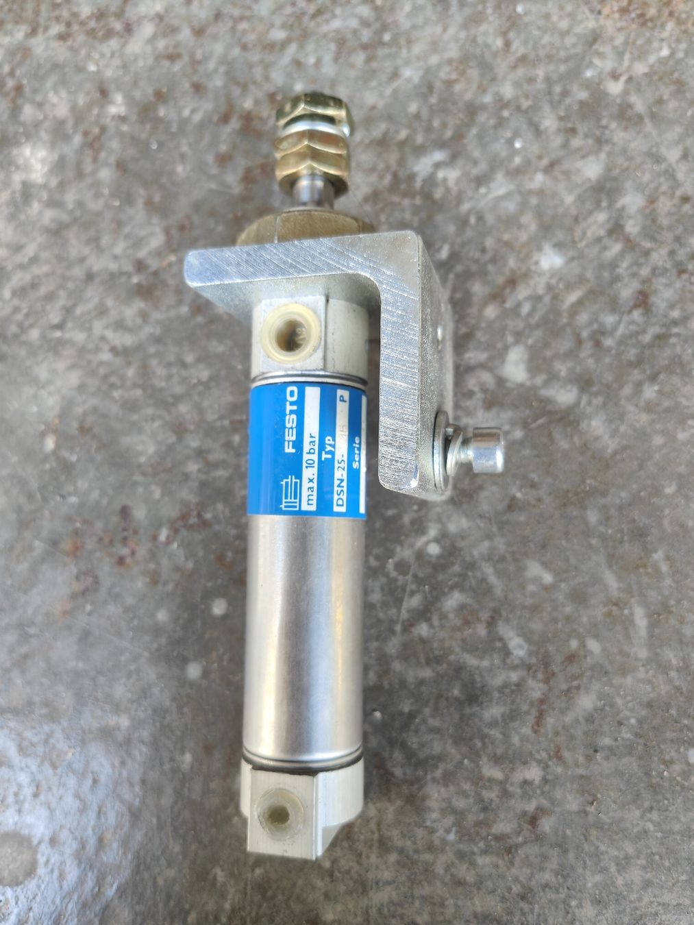 Festo Altri prodotti elettronici: Festo Hubzylinder DSN 25 – Nuovo (secondo la descrizione) da Oberentfelden venduto da Freeride2