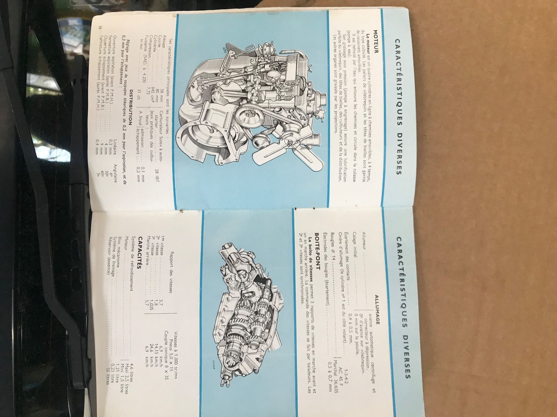 Renault Documents: Renault Dauphine – D'occasion à Kriechenwil par top-alfaparts 1