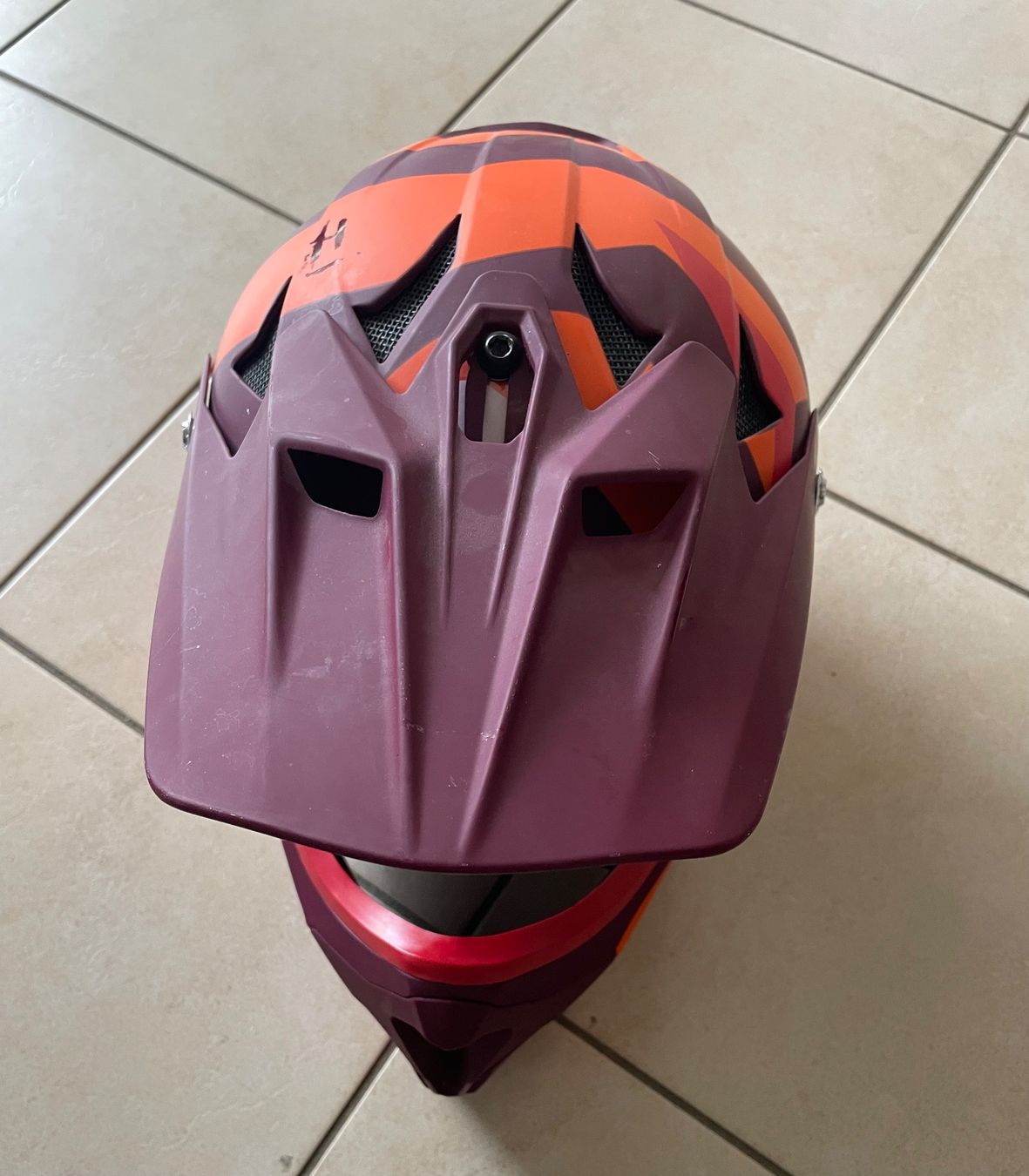 Decathlon Casques: Casque vtt cross – D'occasion à Gland par vca_88w9