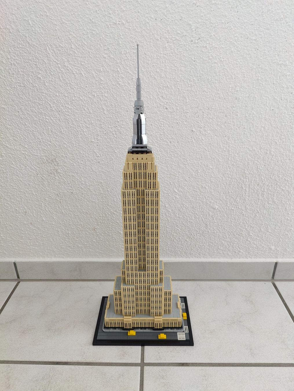 Lego Kit di costruzioni: Lego Architecture 21046 Empire State Building – Usato da Sulgen venduto da WhiteWolf3 3