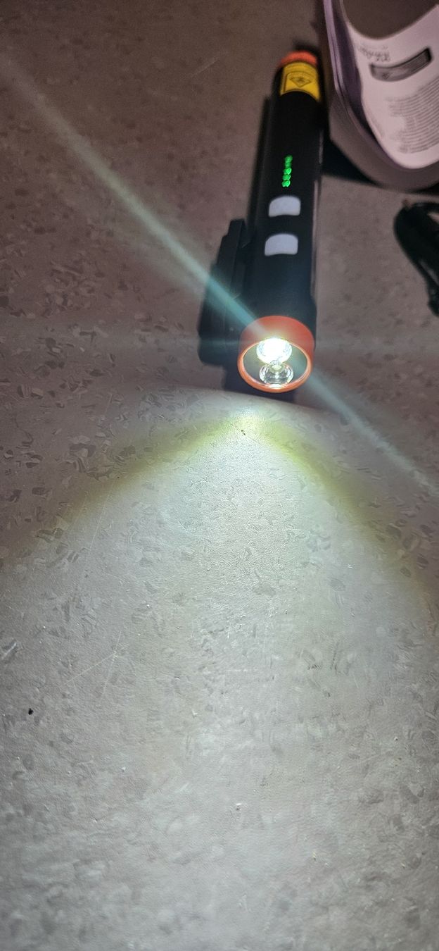 Philips Lampade: Berner Leuchtstab Led  – Nuovo e nell'imballaggio originale da Baar venduto da Vel...Baar45 2