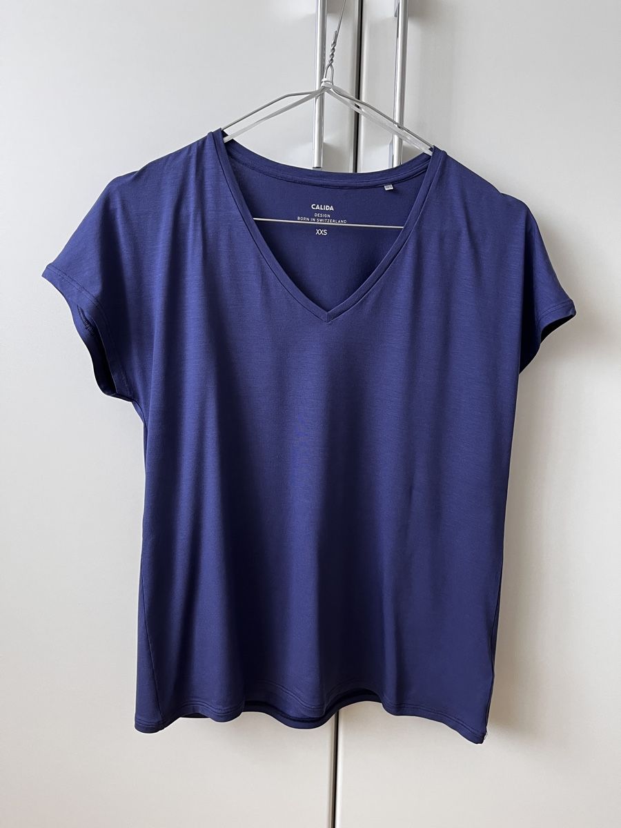 Calida Lotti di vestiti: Calida Shirt und Repeat Top Gr. 34! – Usato da Zürich venduto da Kleanthy 2
