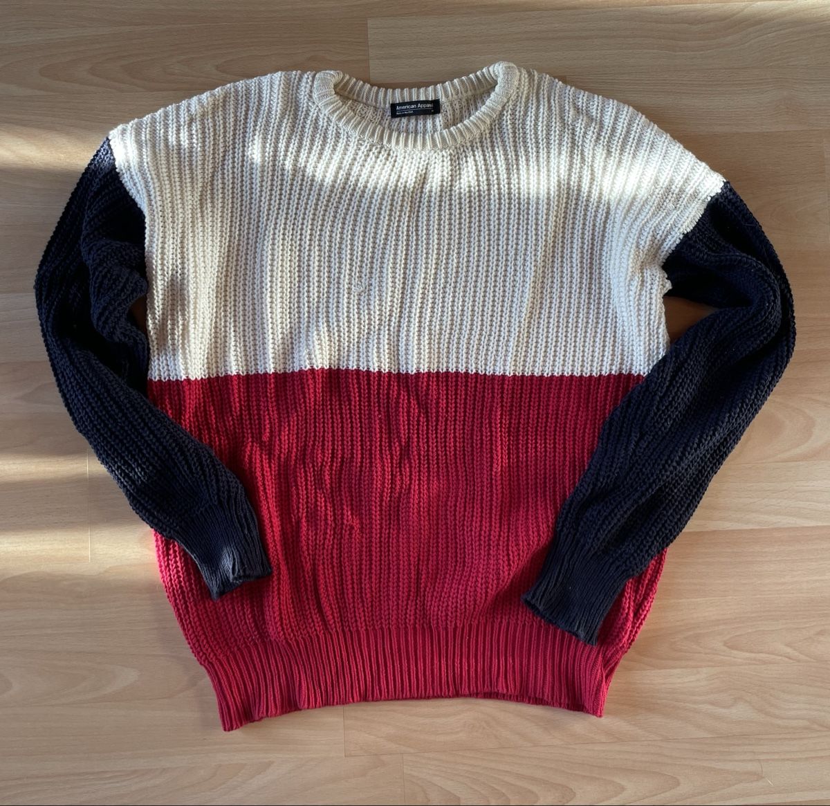 Maglioni & Felpe: Strickpullover American Apparel – Usato da Ettiswil venduto da suesueheck