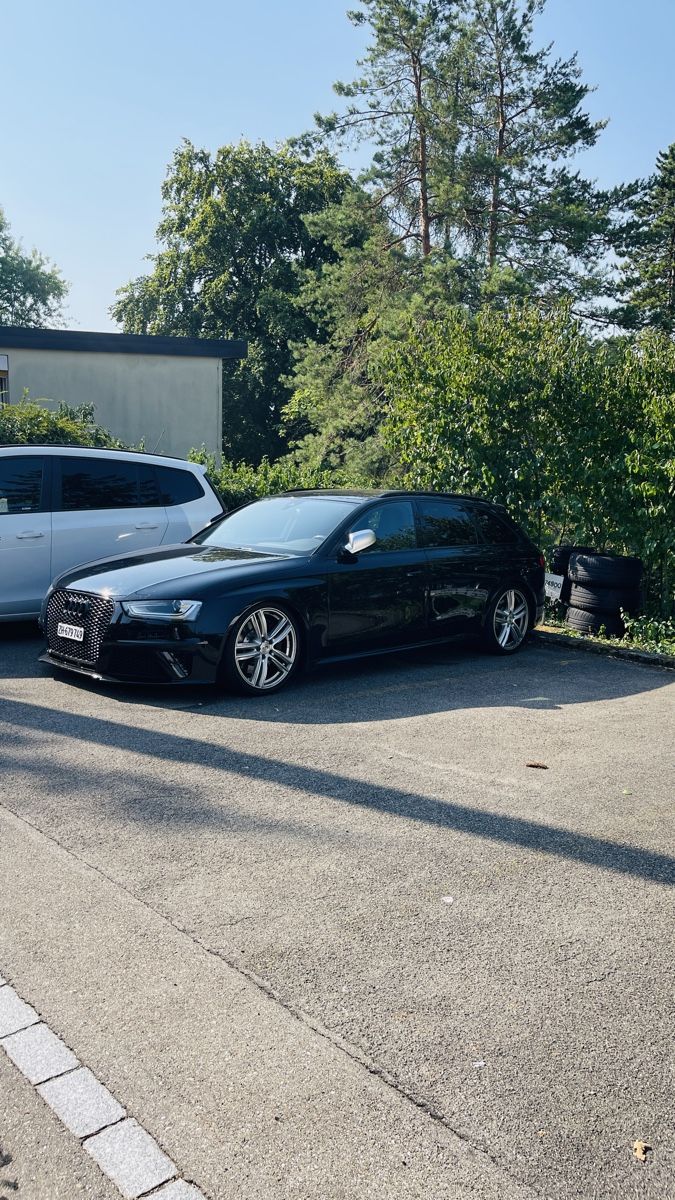 Services et réparations: Audi Rs4 4.2l v8 450ps – D'occasion à zürich par khouya01 1