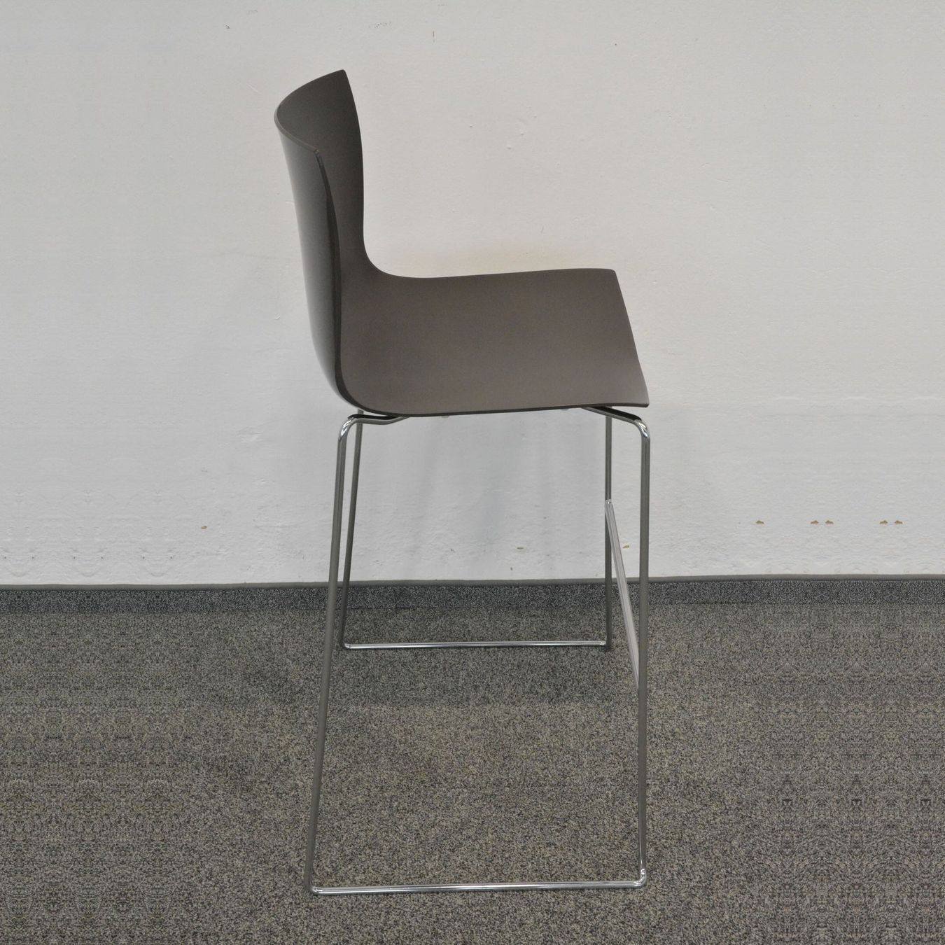Arper Sgabelli: Arper Catifa 46 Barhocker – Usato da Schönenwerd venduto da mcofficeshop 2