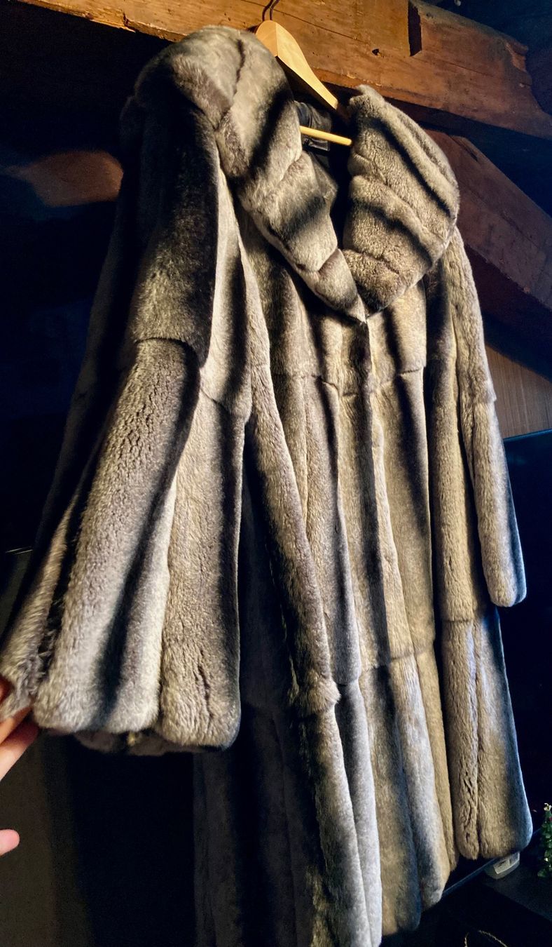 Cappotti: Manteau fourrure Rexchinchilla. – Nuovo e nell'imballaggio originale da Genève venduto da sch_7v5n 2
