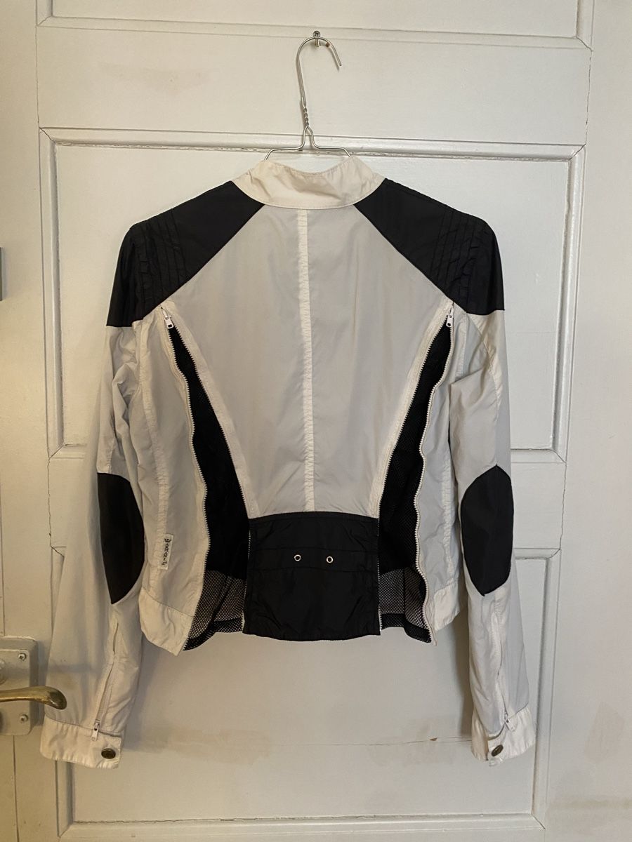Armani Jacken: Y2K Armani Jeans Jacke – Gebraucht aus Zürich von Nadjaaaa_ 3
