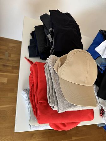 Diverse Sport Kleidungsstücke Damen (Paket)