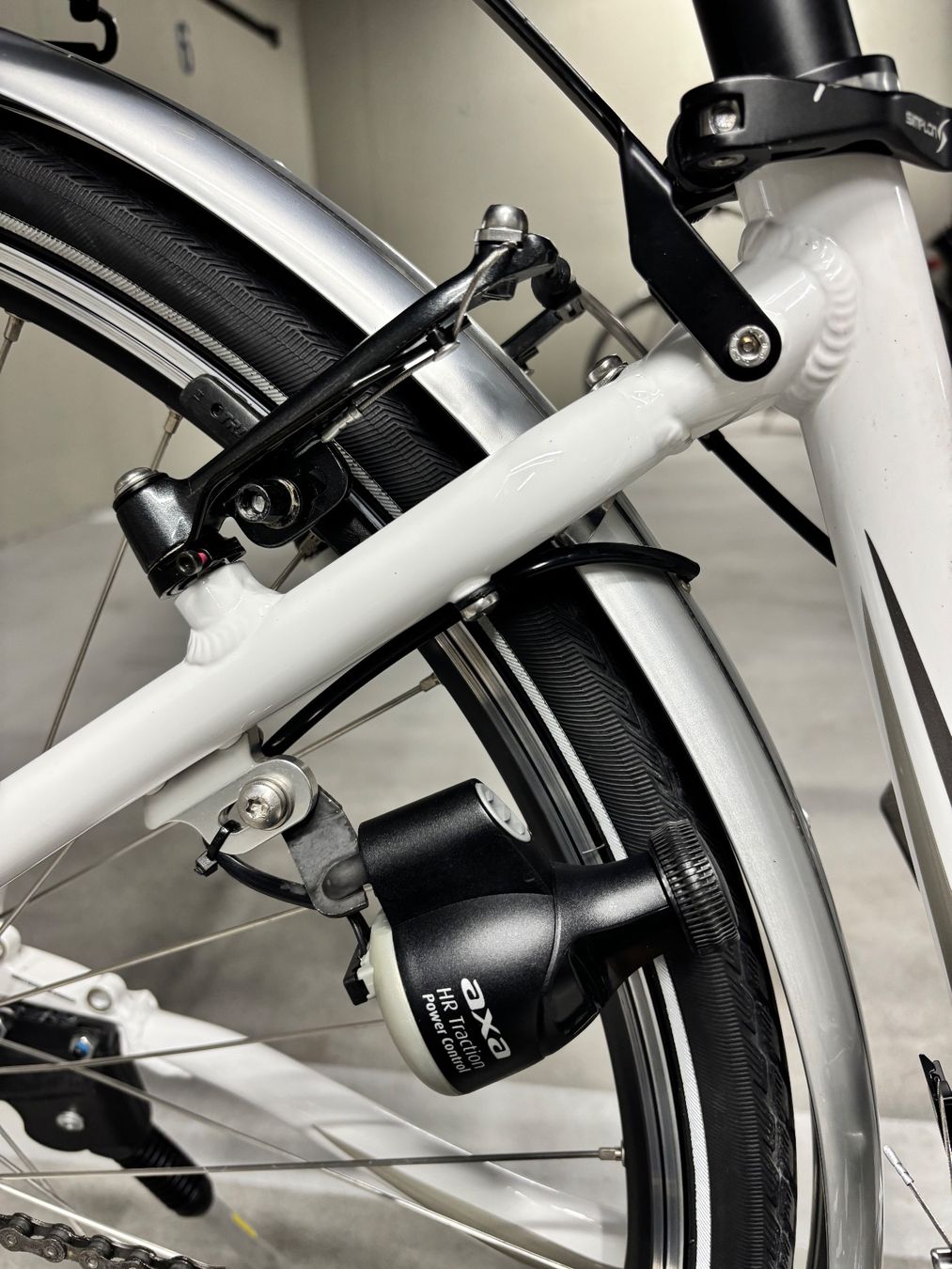 Simplon Vélos: SIMPLON Scan city/trekking bike – Neuf (Voir description) à Zürich par Angela_Fashion_Lover 4